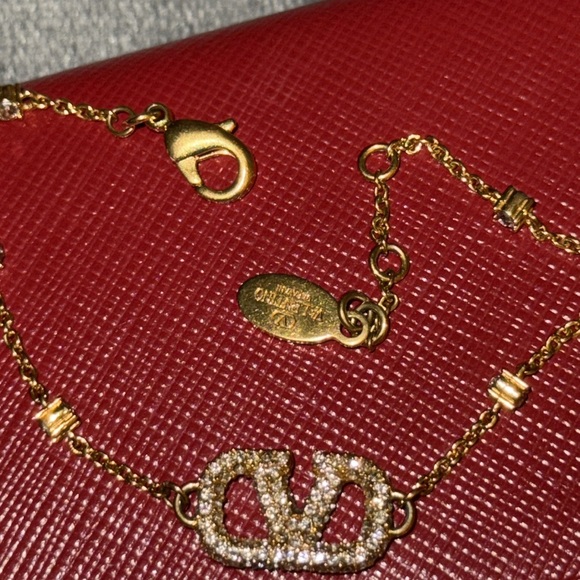 Preloved Valentino VLogo signature metal n Swarovski crystal bracelet size 7” - Picture 4 of 6
